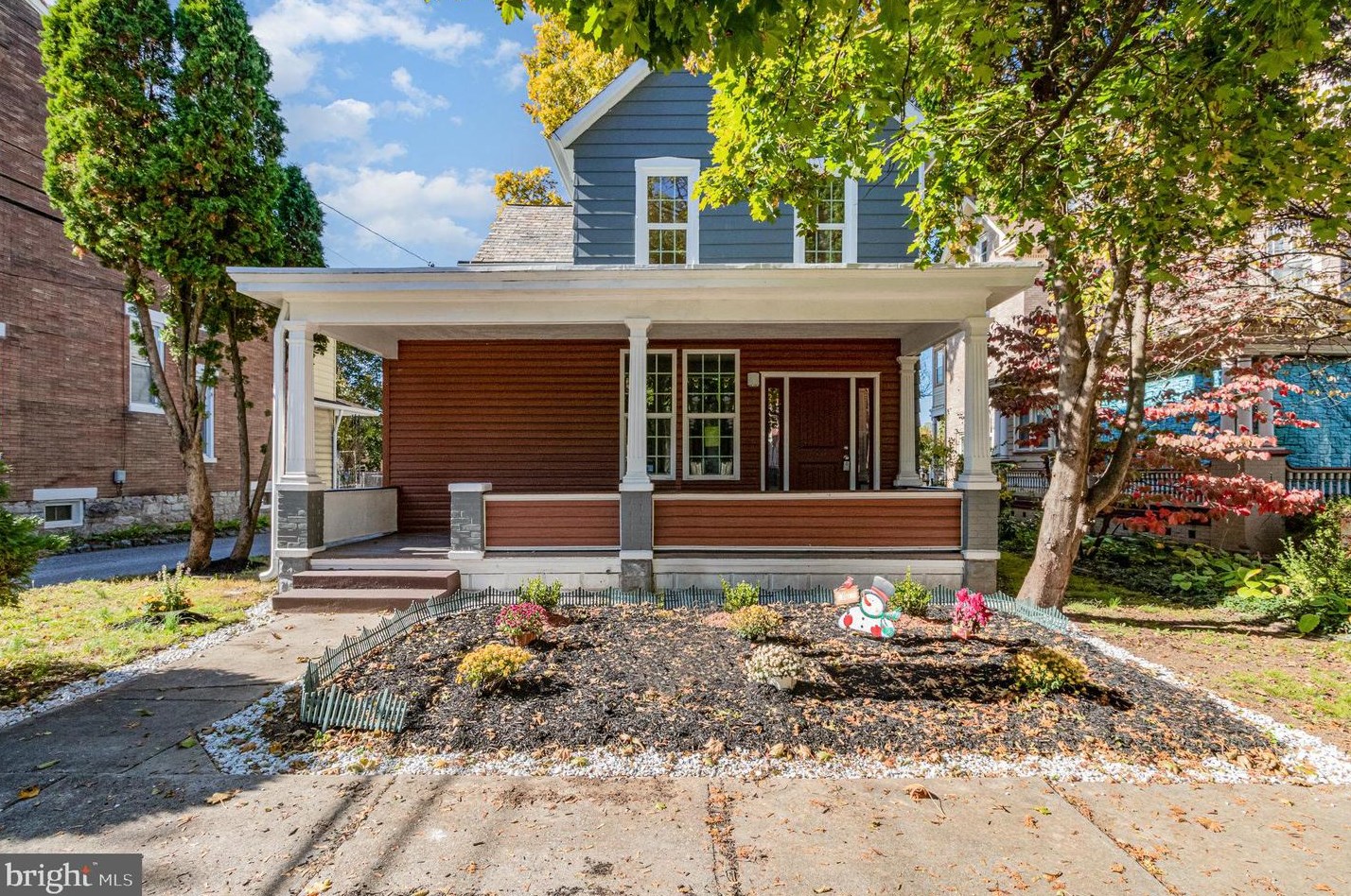 37 5th Ave, Chambersburg, PA 17201-1752