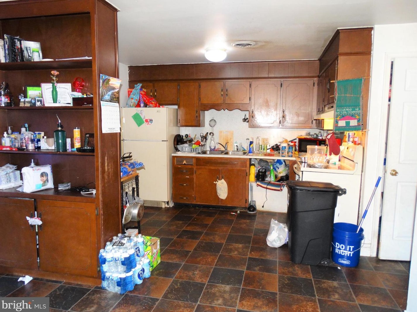 3435 Gregway Dr, Chambersburg PA  17202-8266 exterior