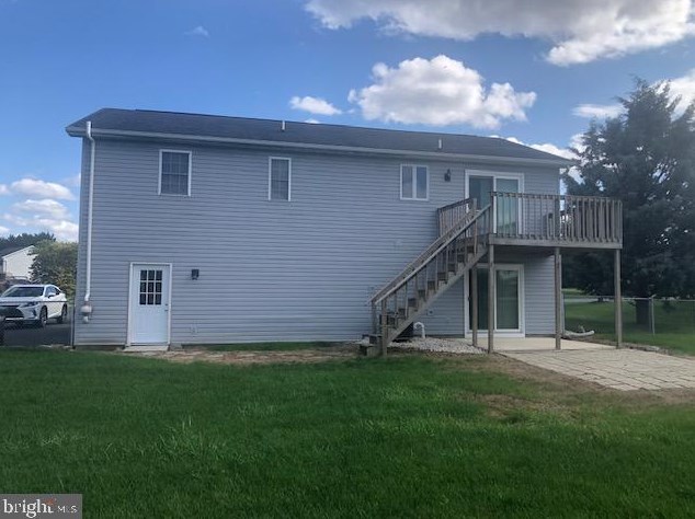 10467 Mapleton Rd, Lees Cross Roads, PA 17257
