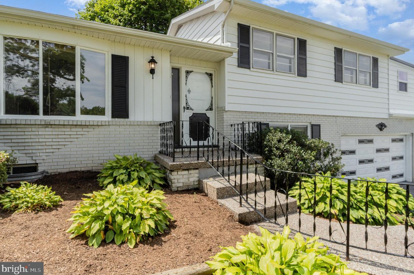 2600 Falling Spring Rd, Chambersburg, PA 17202-9028