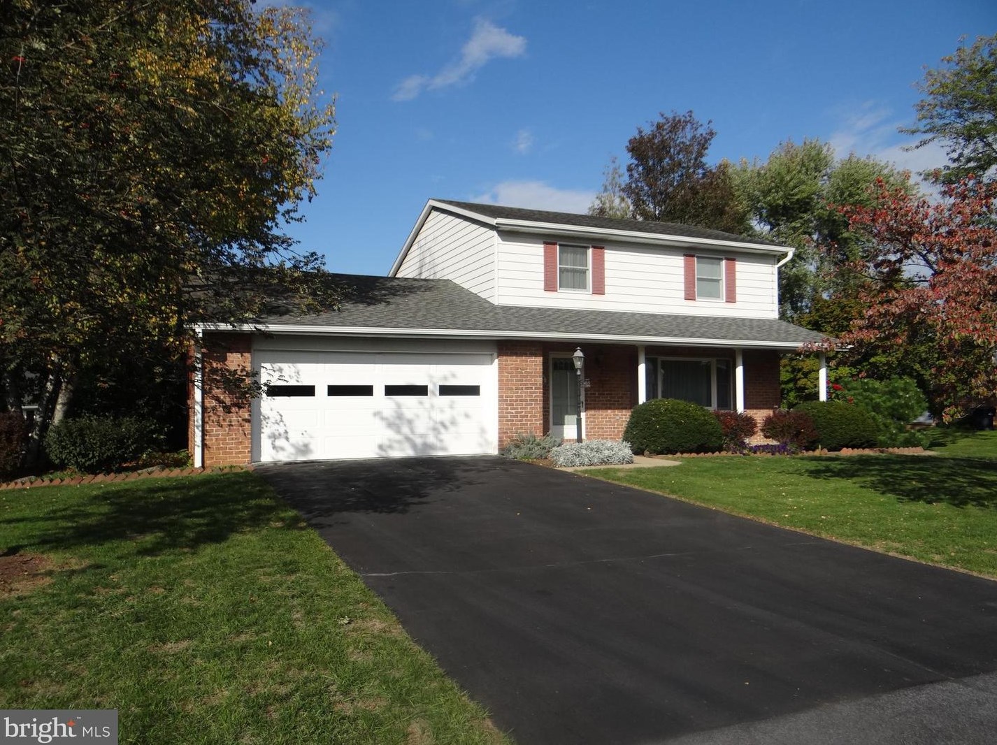 213 Meadow Ln, Chambersburg, PA 17202-4448