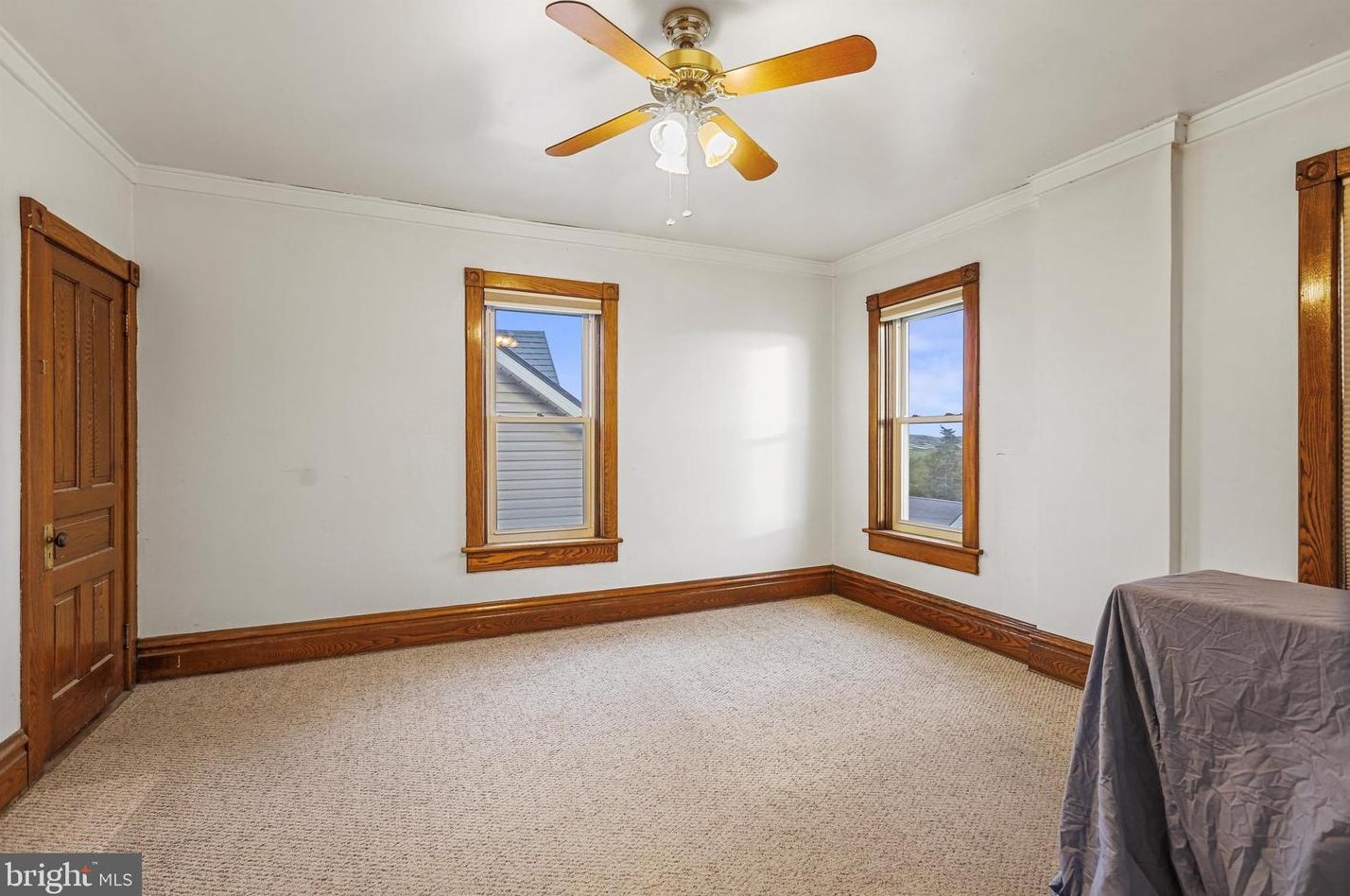 545 Center St, Chambersburg PA  17201-1109 exterior