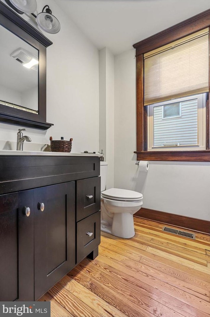 545 Center St, Chambersburg PA  17201-1109 exterior