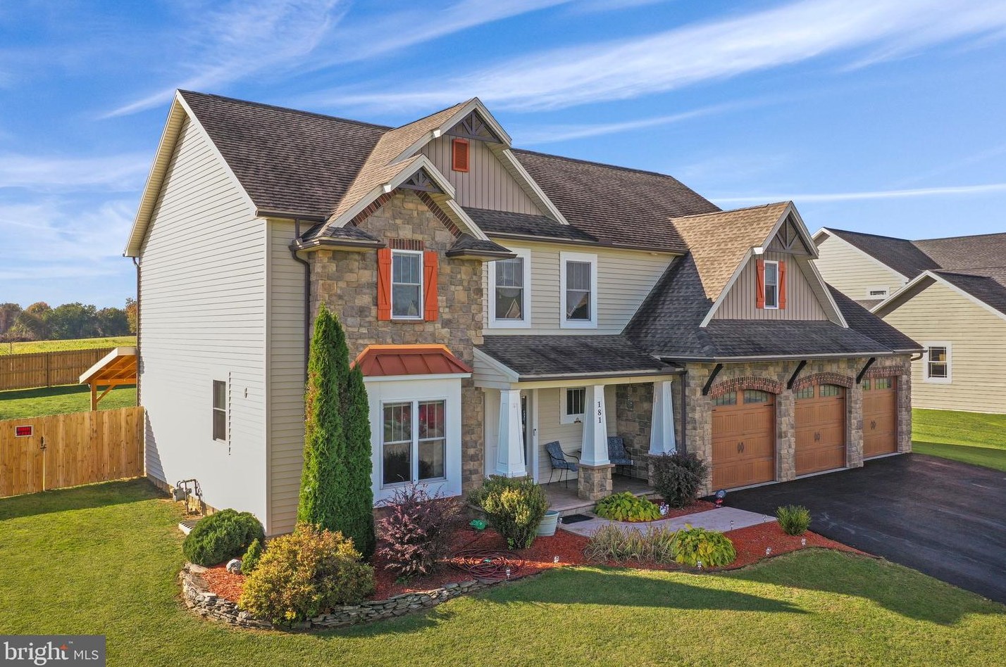 181 Summer Breeze Ln, Chambersburg, PA 17202
