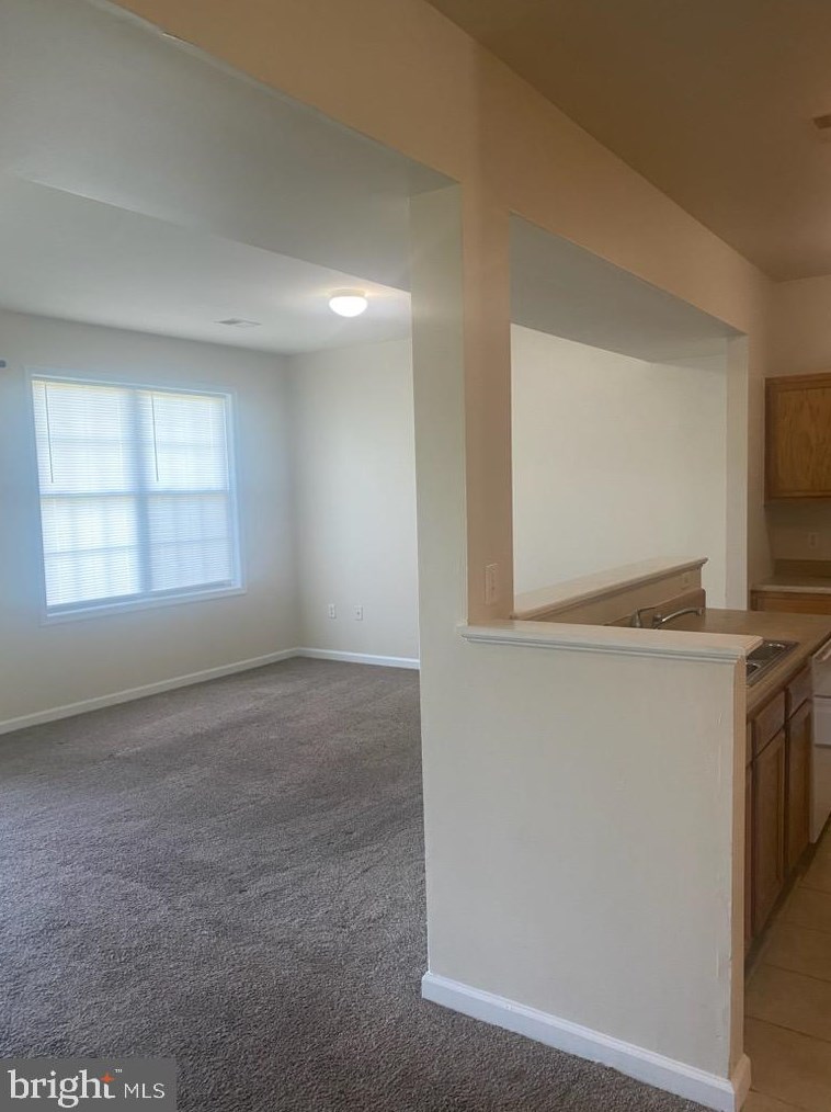741 Bassett Dr, Chambersburg, PA 17201