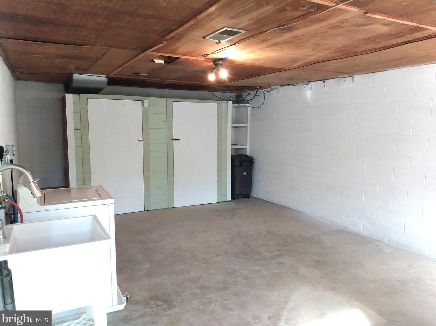 676 Siloam Rd, Chambersburg PA  17201-7809 exterior