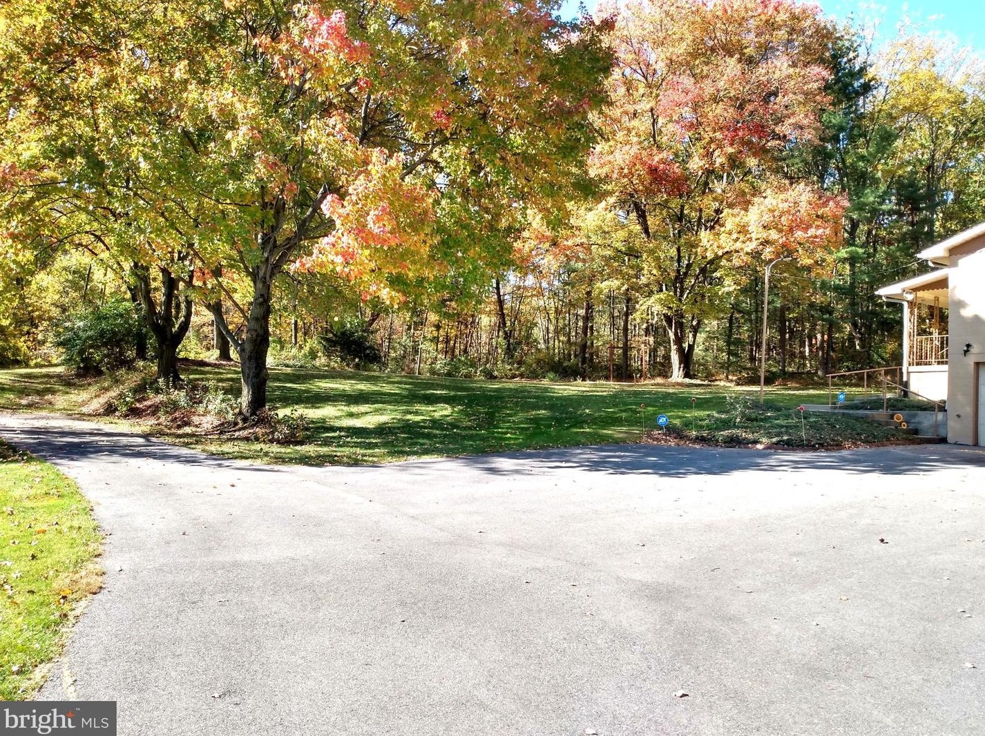 676 Siloam Rd, Chambersburg PA  17201-7809 exterior