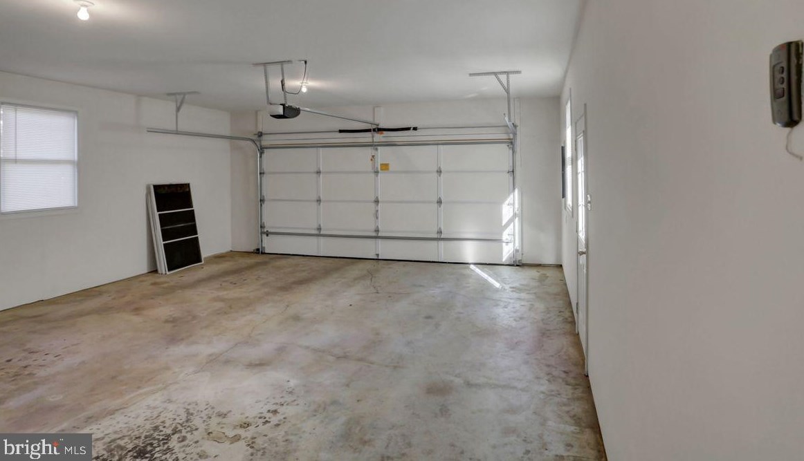 6084 Lincoln Way, Chambersburg PA  17202-8667 exterior