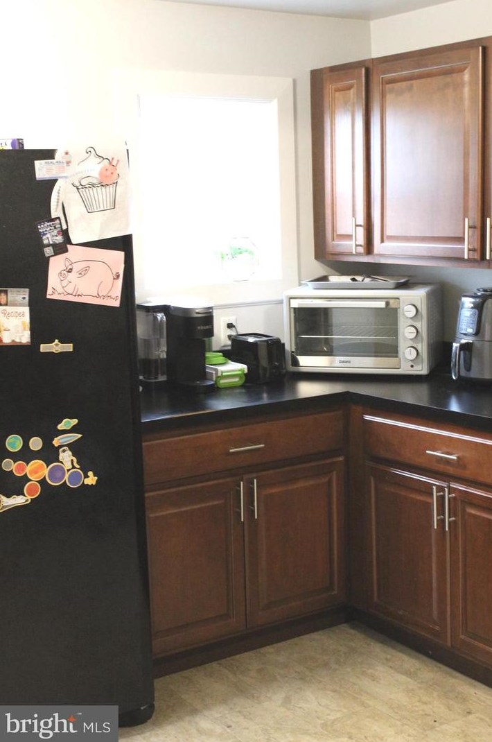 137 Tritle Ave, Roadside, PA 17268-1027