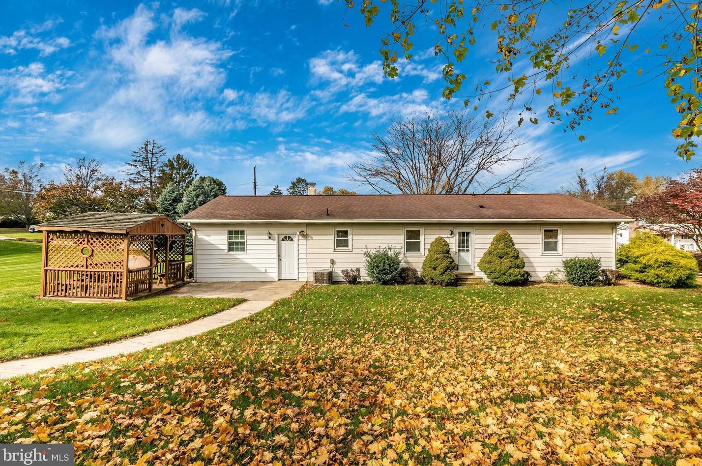 3346 Interchange Dr, Chambersburg PA  17202-9743 exterior