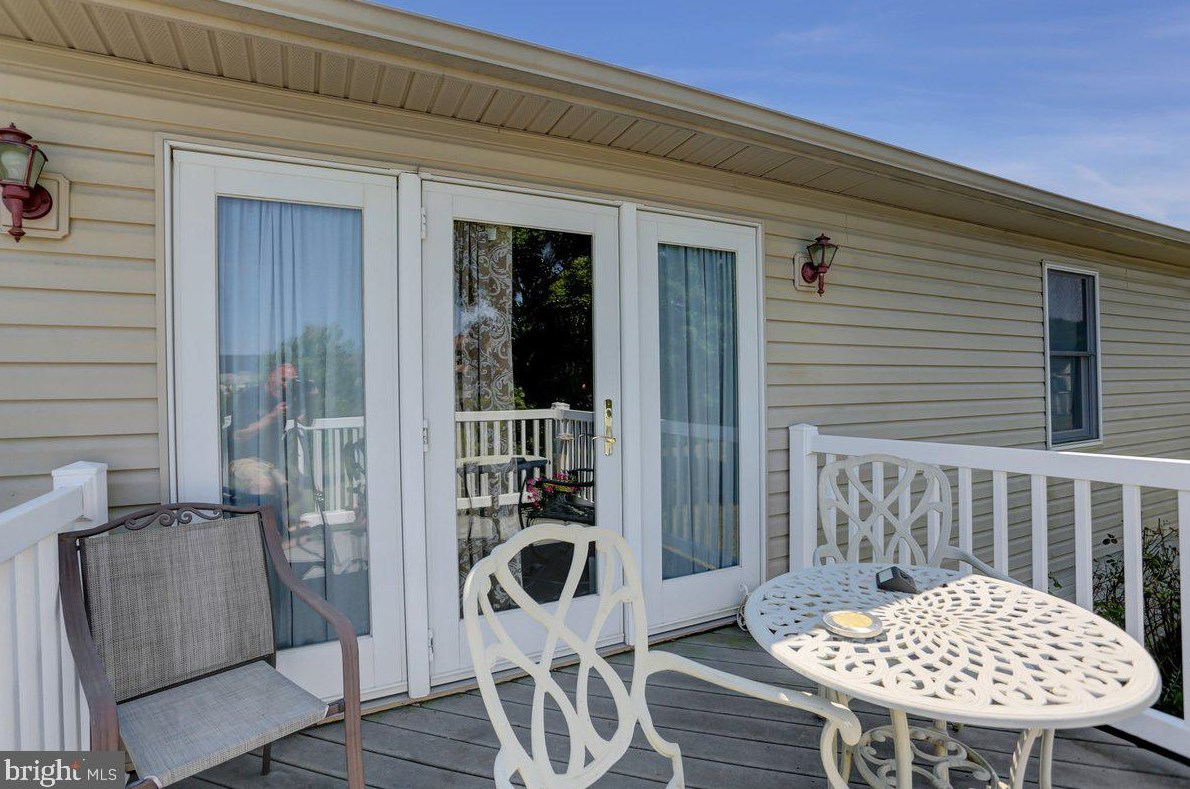 1415 Brechbill Rd, Chambersburg PA  17202-8034 exterior