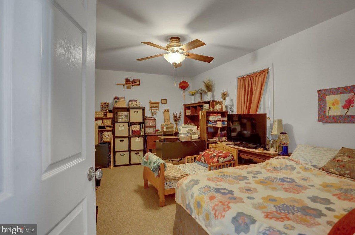 1415 Brechbill Rd, Chambersburg PA  17202-8034 exterior