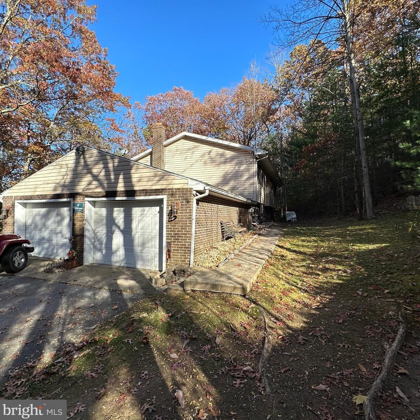 8190 Michaux Dr, Fayetteville PA  17222-9586 exterior