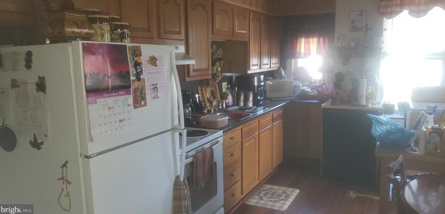 566 S Church St, Roadside, PA 17268