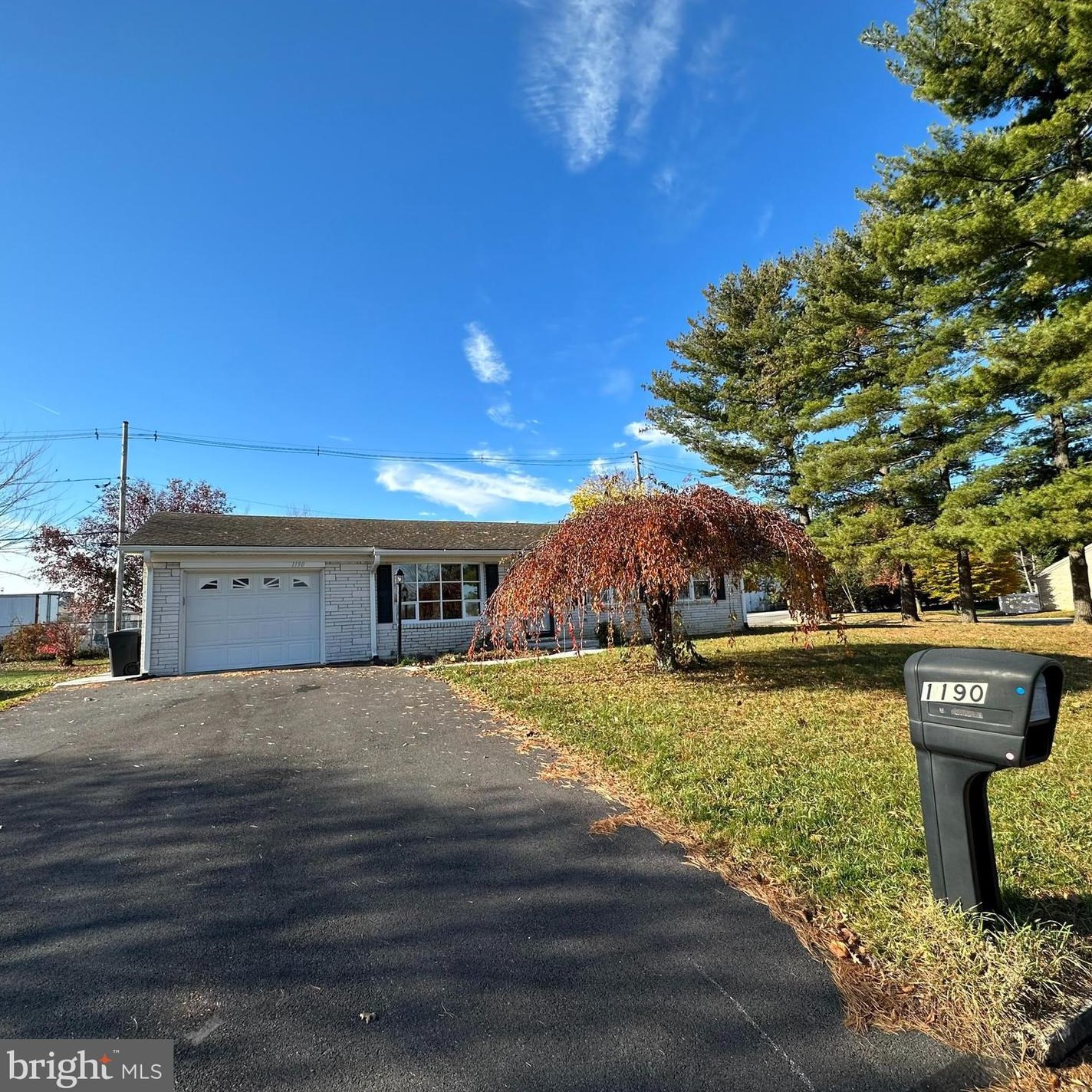 1190 Brandon Dr, Chambersburg, PA 17201-2934