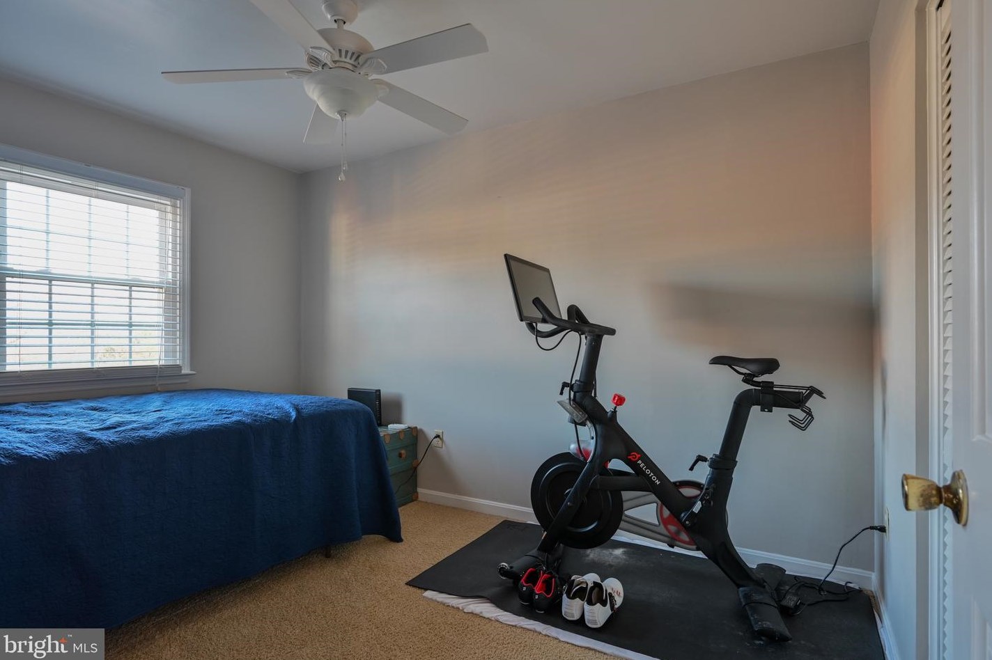 845 Woodlawn Dr, Chambersburg PA  17201-3838 exterior