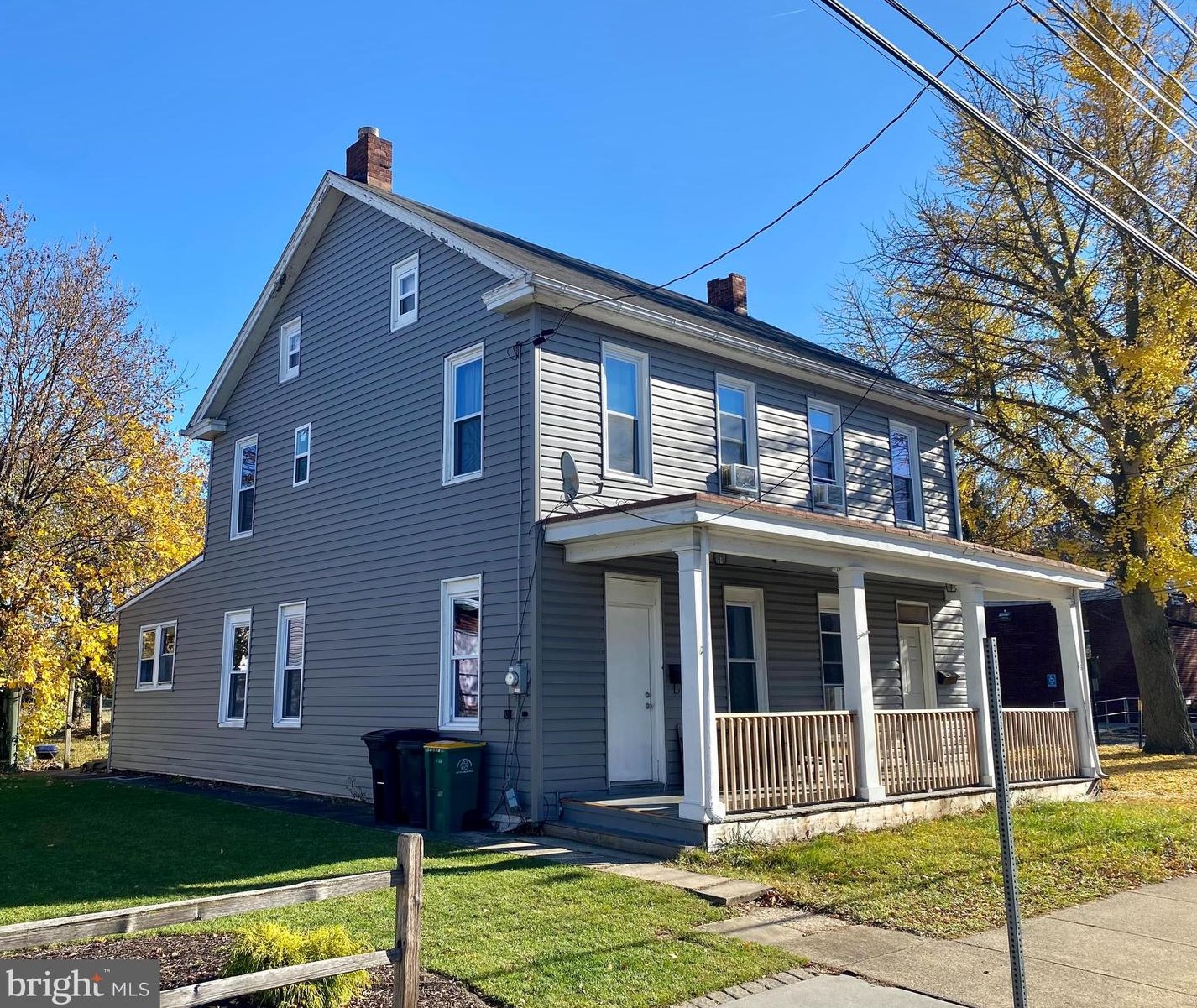 76 3rd St, Chambersburg, PA 17201-2210