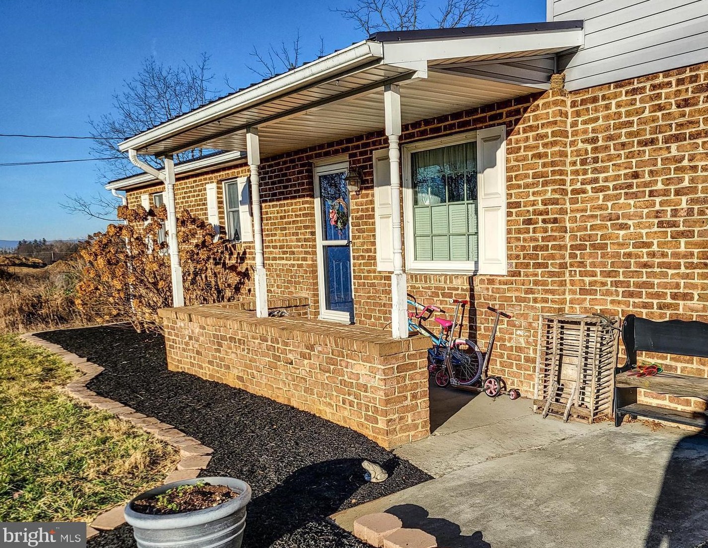 2217 Smoketown Rd, Fayetteville, PA 17222
