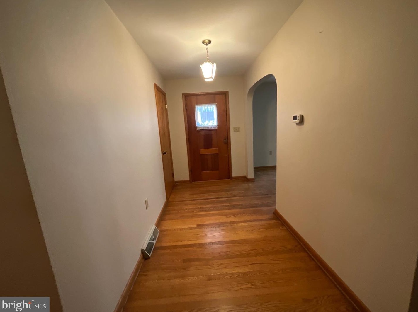 404 S Coldbrook Ave, Chambersburg, PA 17201