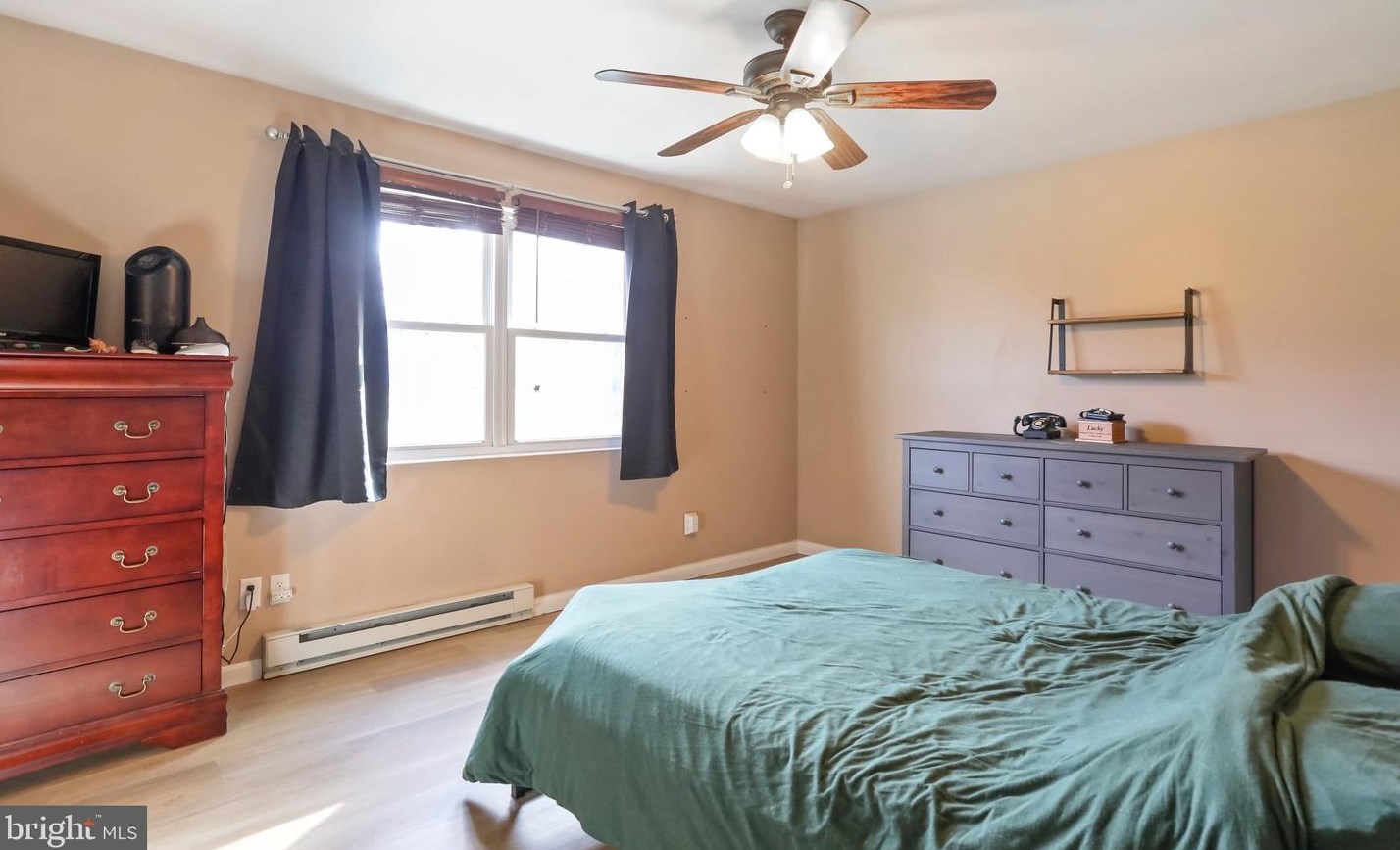 84 Roosevelt Arms Ct, Chambersburg PA  17201-8231 exterior