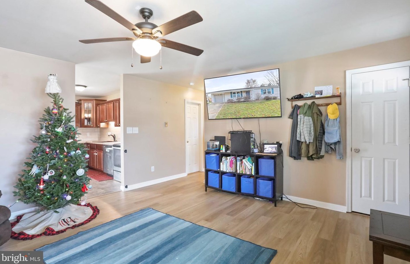 84 Roosevelt Arms Ct, Chambersburg PA  17201-8231 exterior