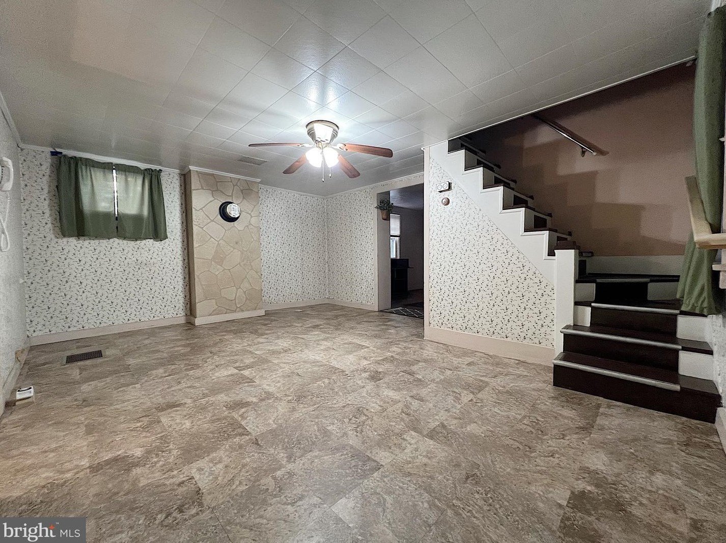 250 Siloam Rd, Chambersburg PA  17201-8901 exterior