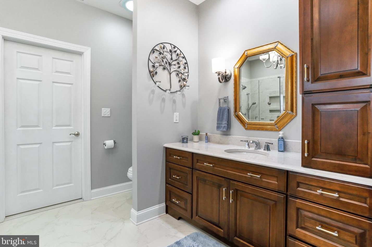 6340 Medina Ridge Dr, Fayetteville PA  17222-9435 exterior