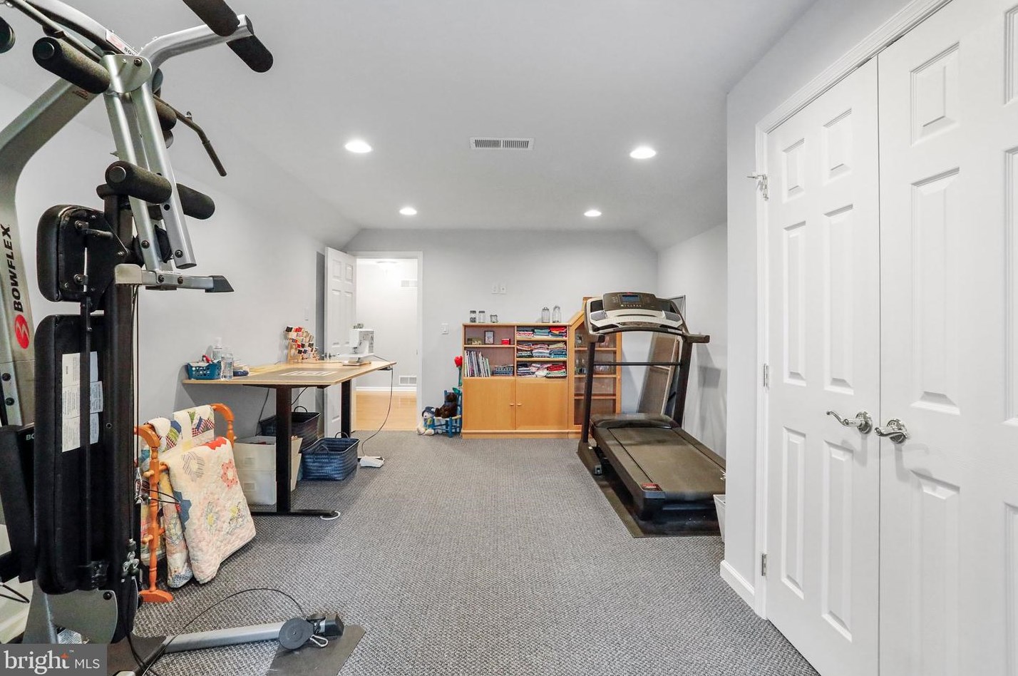 6340 Medina Ridge Dr, Fayetteville PA  17222-9435 exterior