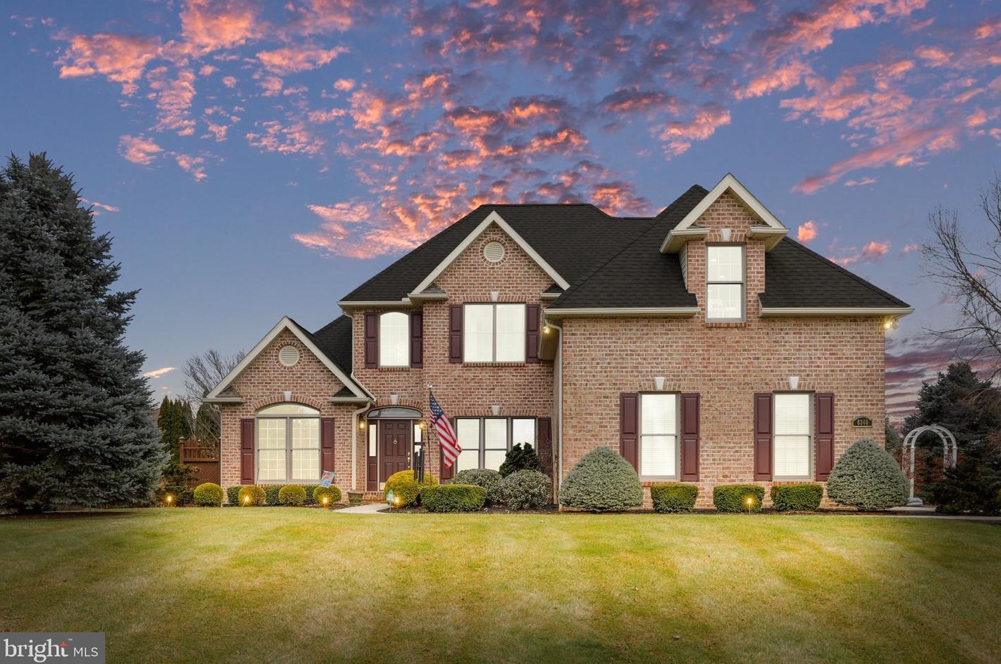 6340 Medina Ridge Dr, Fayetteville PA  17222-9435 exterior