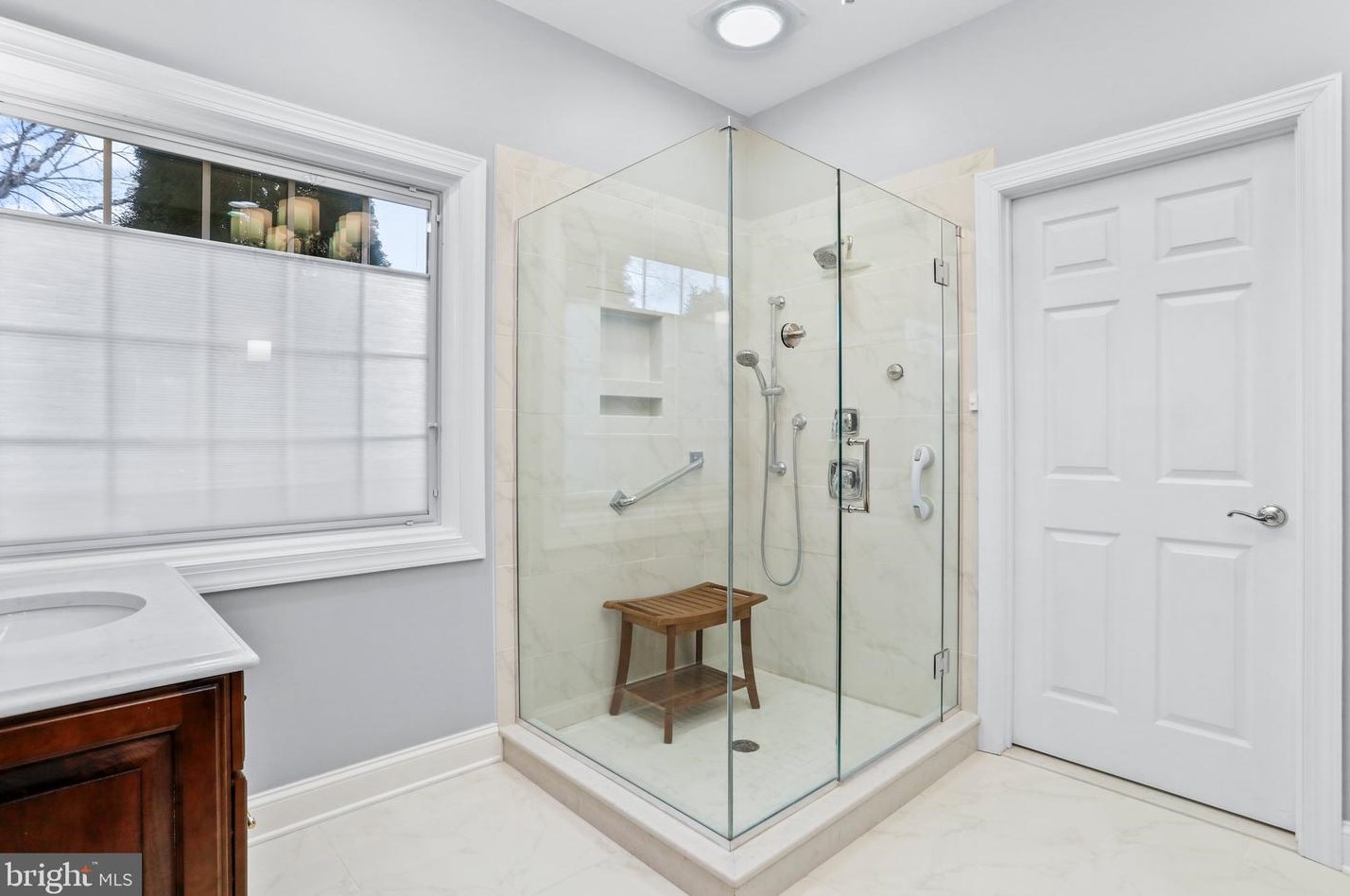 6340 Medina Ridge Dr, Fayetteville PA  17222-9435 exterior