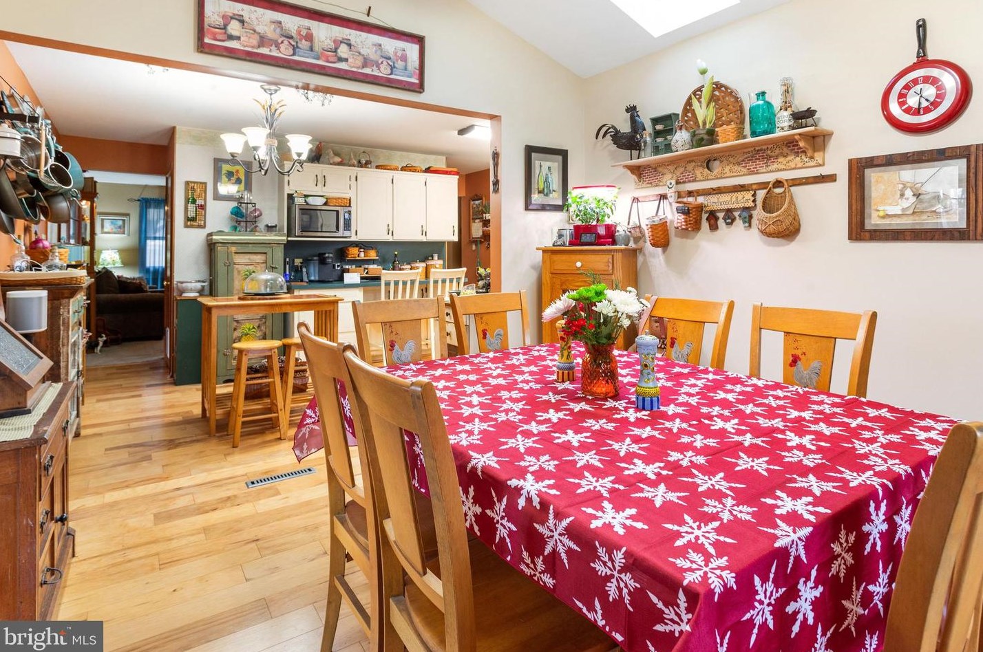 5748 Cumberland Hwy, Chambersburg PA  17202-7306 exterior