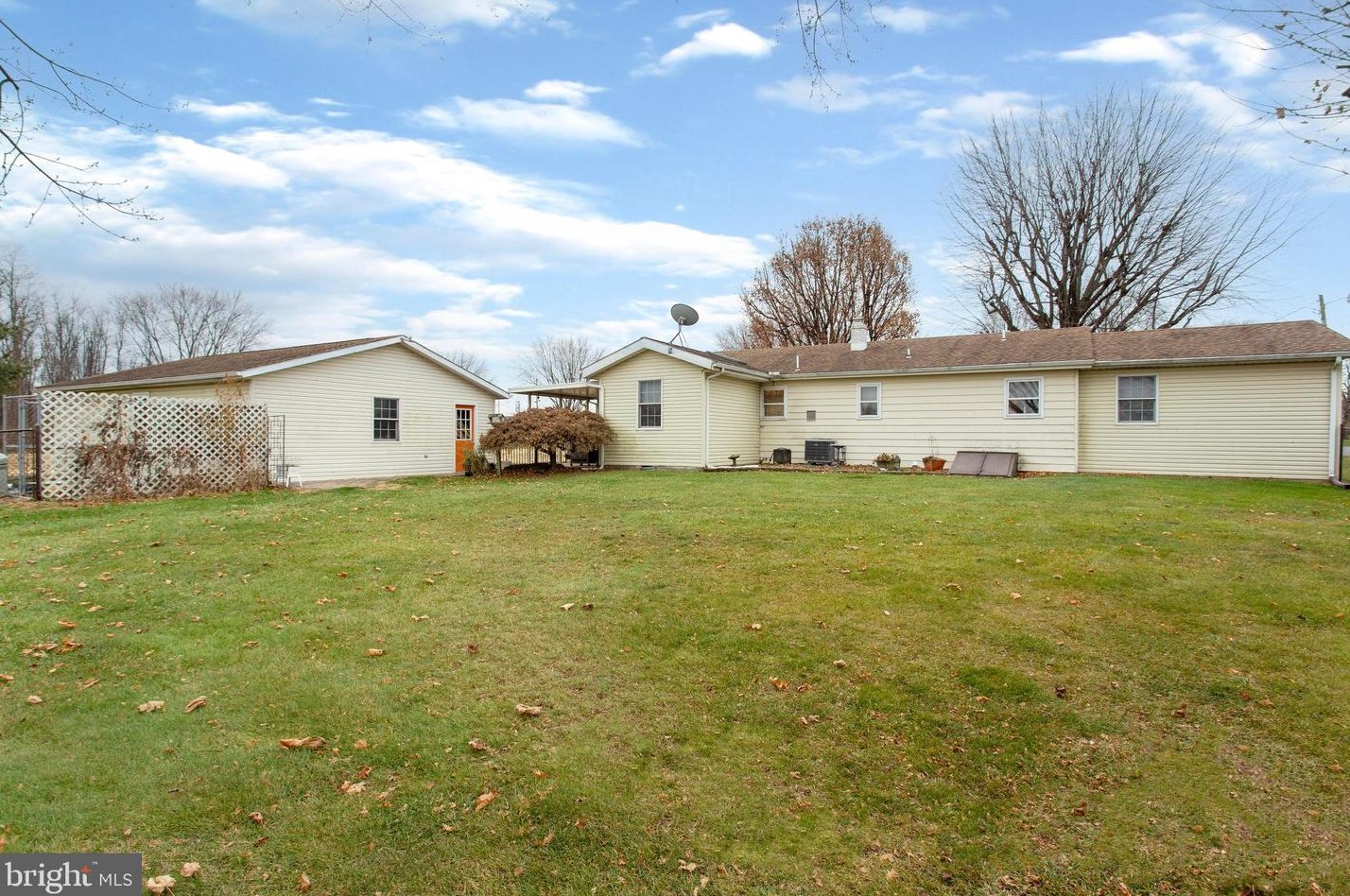 5748 Cumberland Hwy, Chambersburg PA  17202-7306 exterior