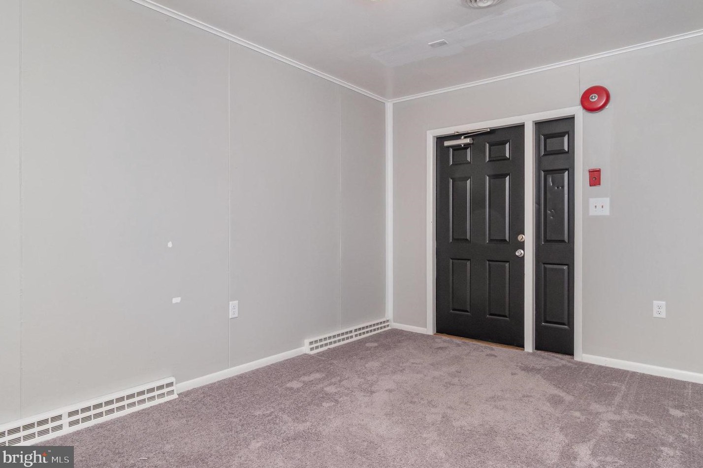 5075 Lincoln Way, Fayetteville PA  17222-1050 exterior