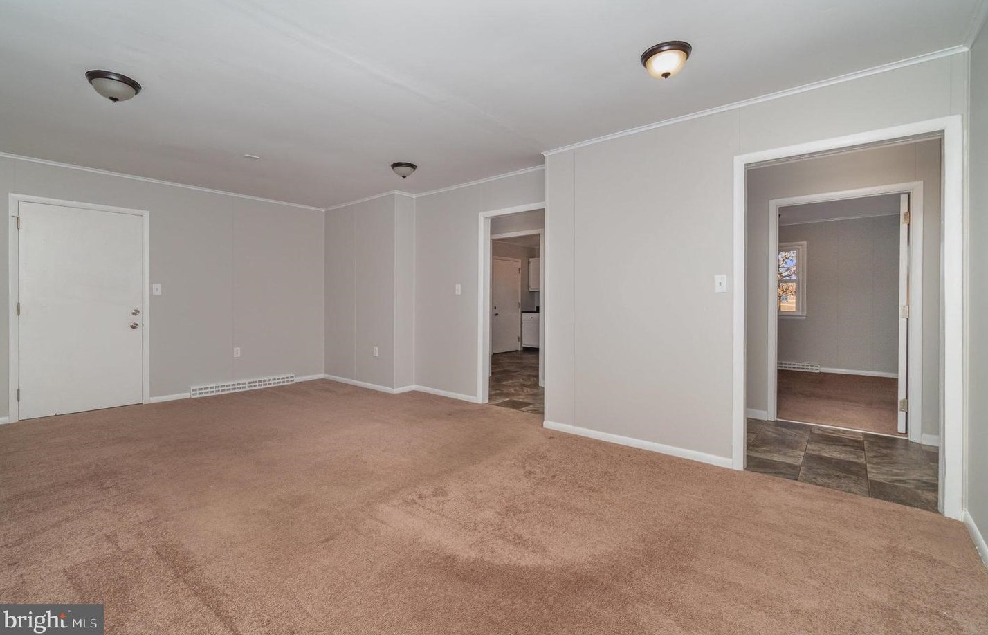 5075 Lincoln Way, Fayetteville PA  17222-1050 exterior