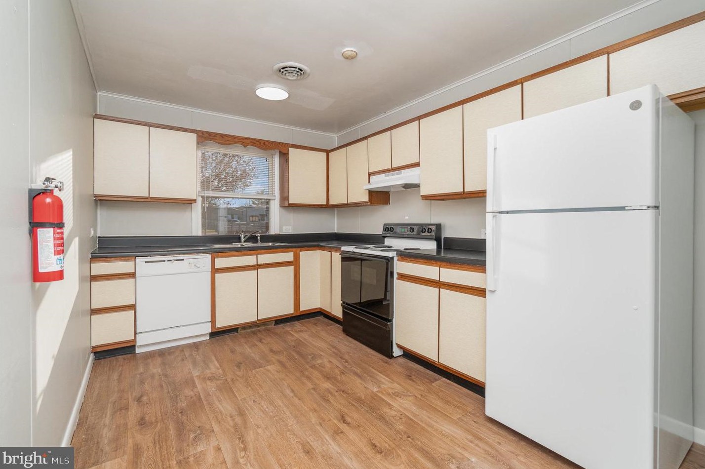 5075 Lincoln Way, Fayetteville PA  17222-1050 exterior