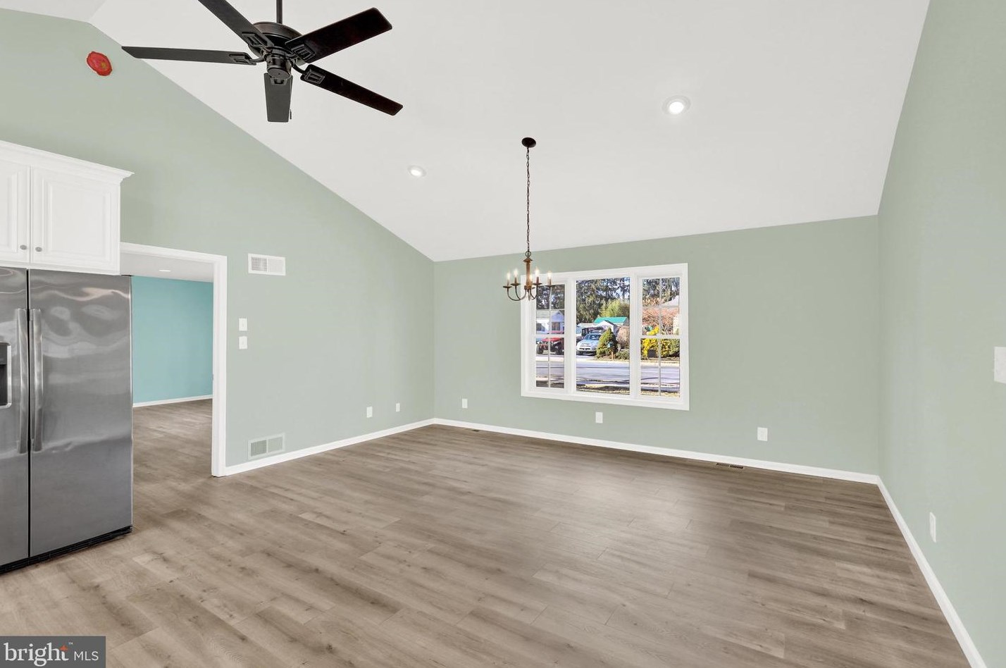 80 Brumbaugh Ave, Chambersburg PA  17201-2804 exterior