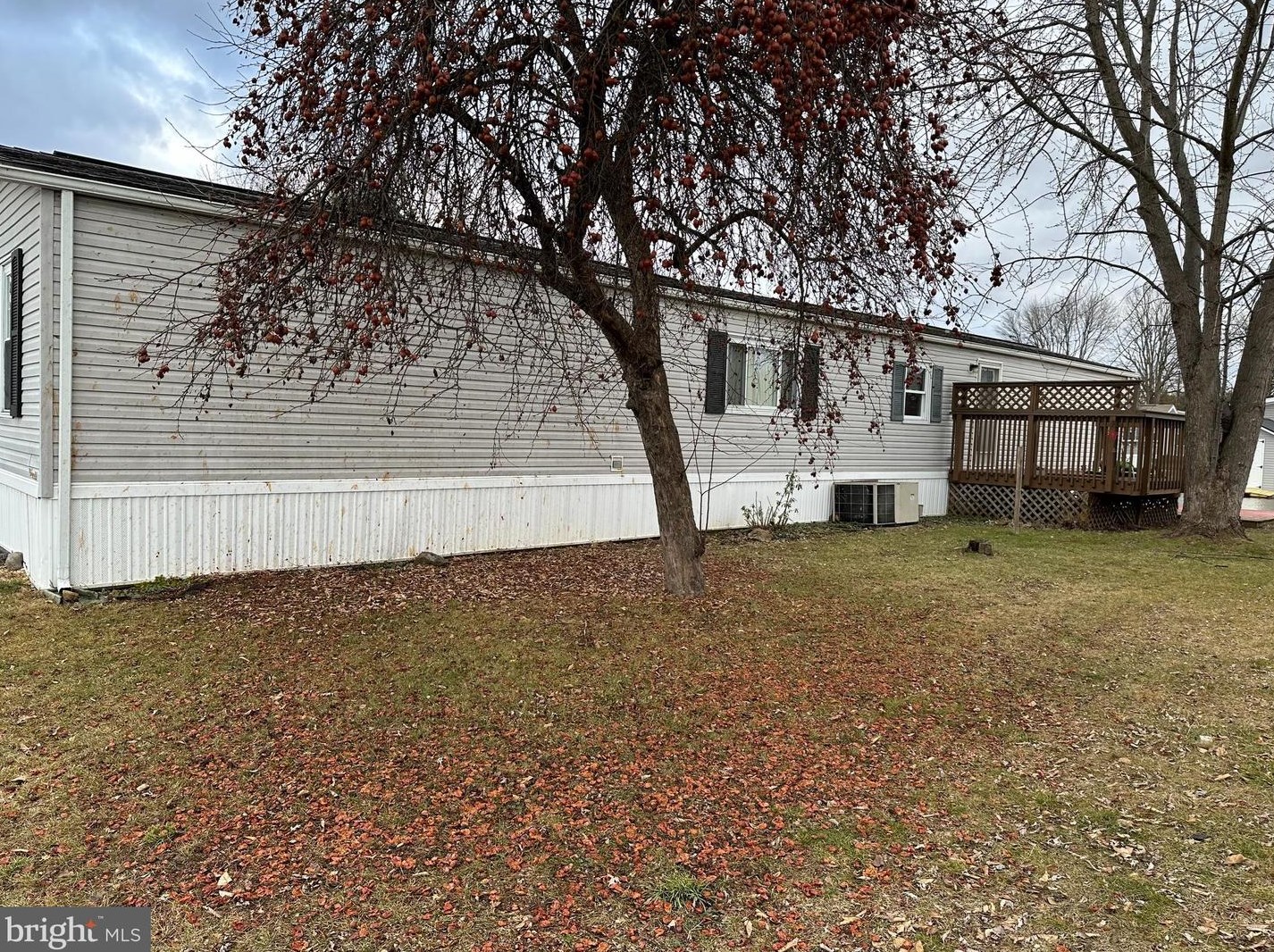 319 Cameo Dr, Fayetteville, PA 17222-1203