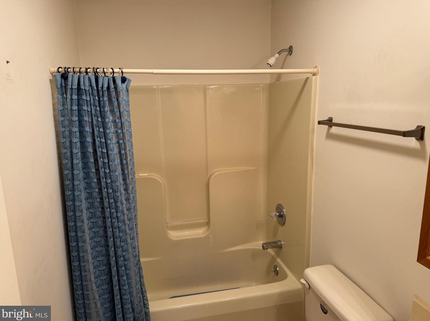 83 Parkwood Dr, Upton PA  17225-1485 exterior