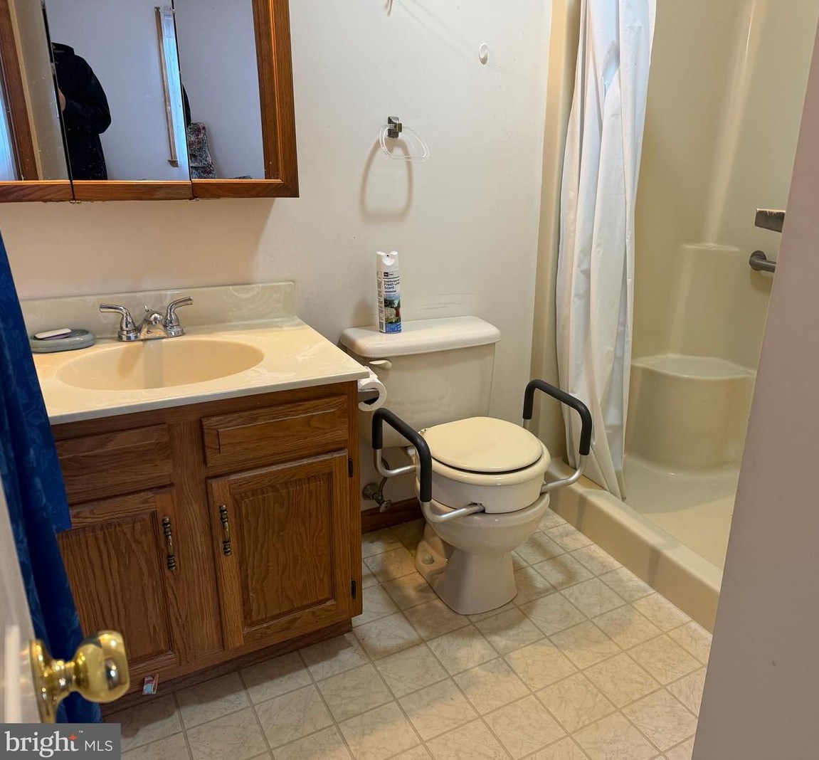 83 Parkwood Dr, Upton PA  17225-1485 exterior