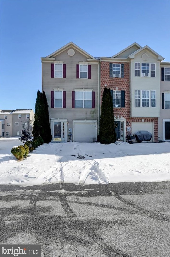 3361 Cornerstone Ct, Chambersburg, PA 17201-7937