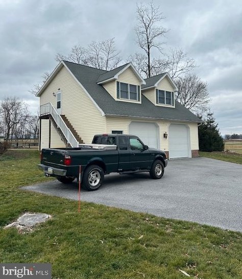 1472 Walker Rd, Chambersburg, PA 17202-8171