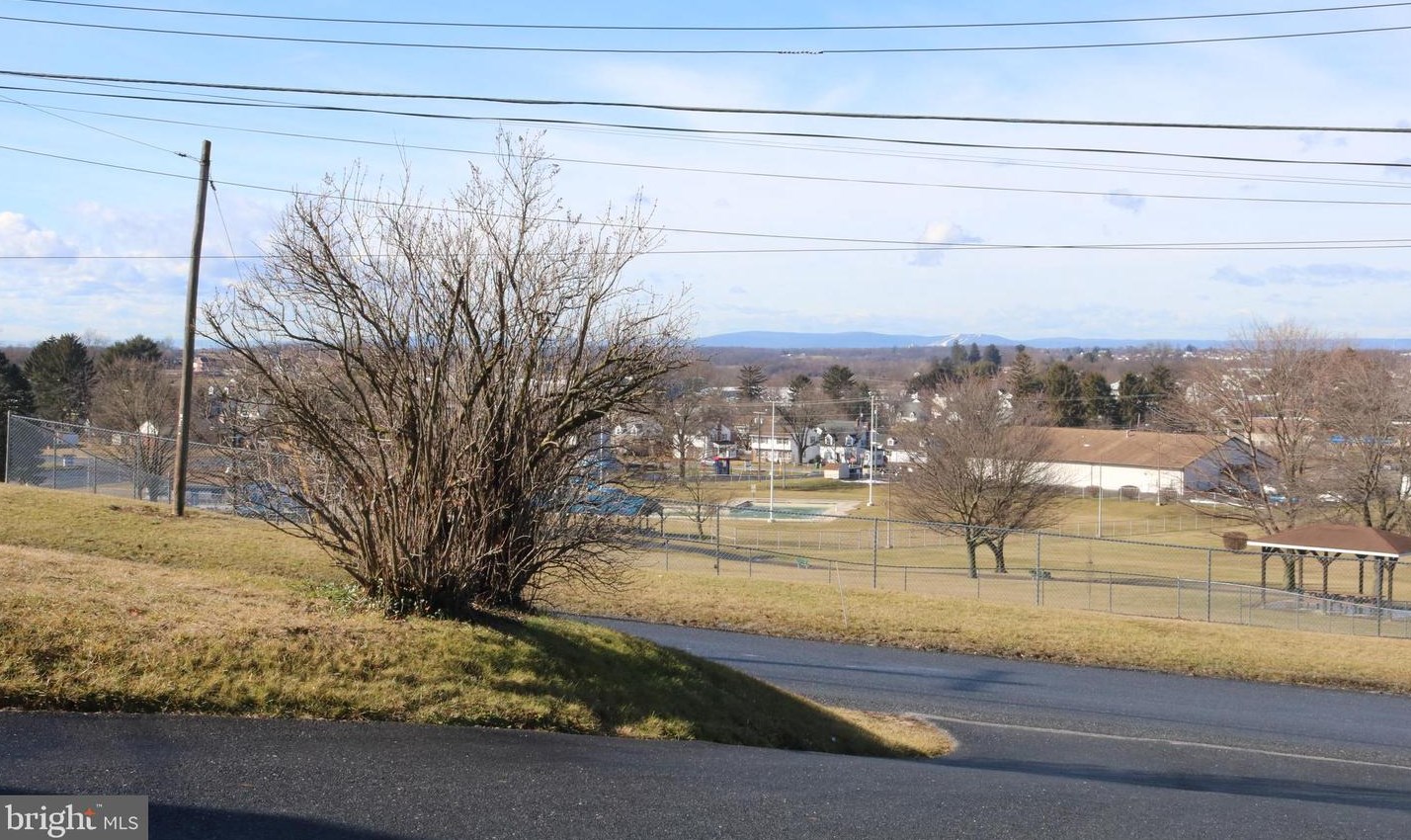11692 N Potomac Street Extende, Roadside, PA 17268