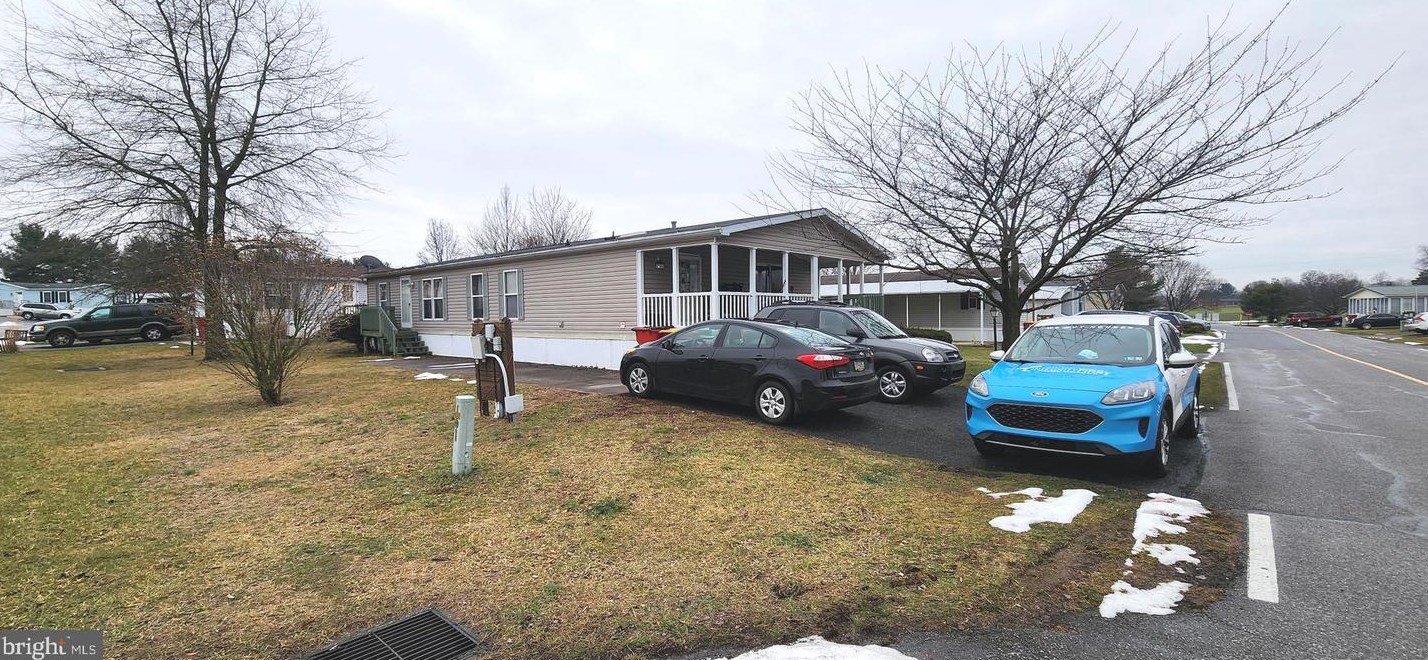 344 Cameo Dr, Fayetteville PA  17222-1208 exterior
