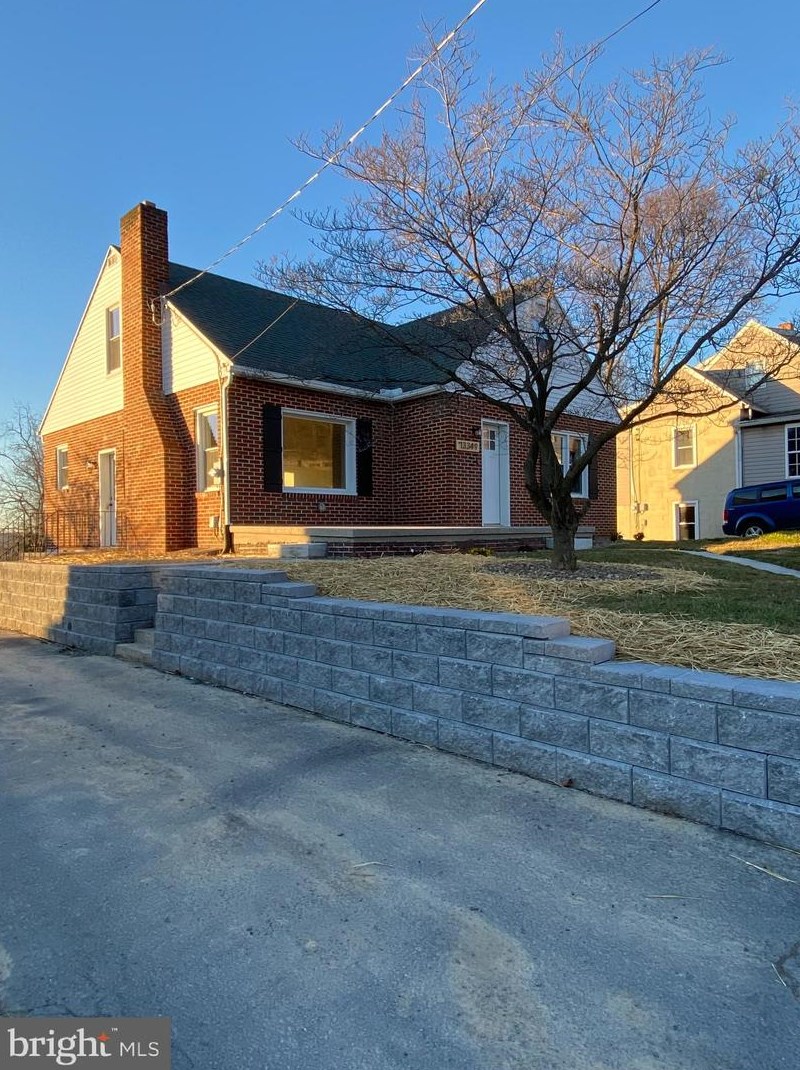 13349 Waterloo Rd, Roadside, PA 17268