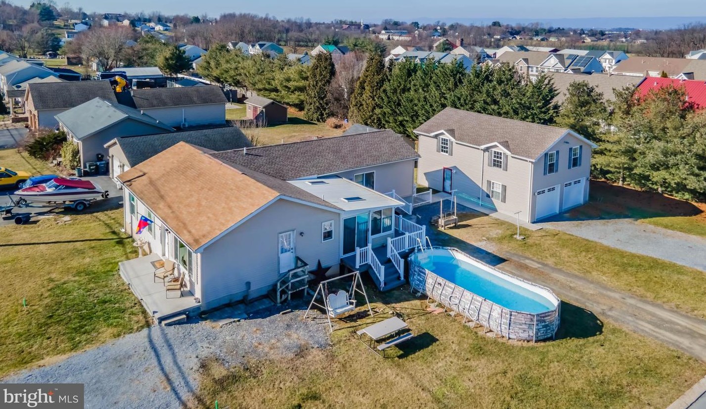 3045 White Church Rd, Chambersburg, PA 17202-7020
