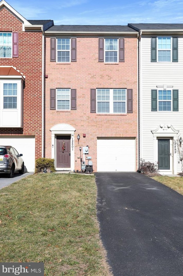 12501 Jackson Ave, Roadside, PA 17268-4008