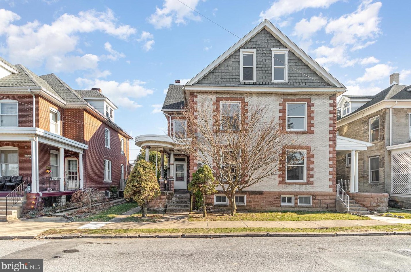 532 Poplar Ave, Chambersburg, PA 17201