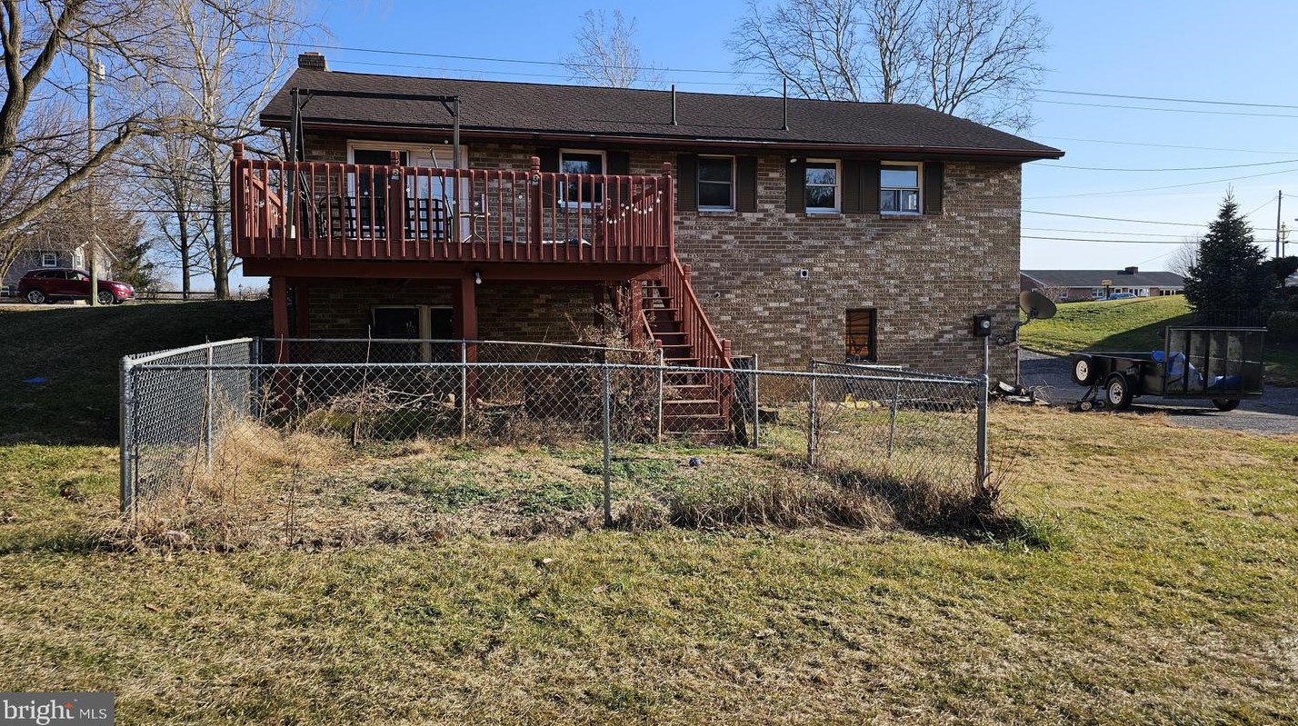 2371 Scotland Rd, Chambersburg, PA 17201-7920