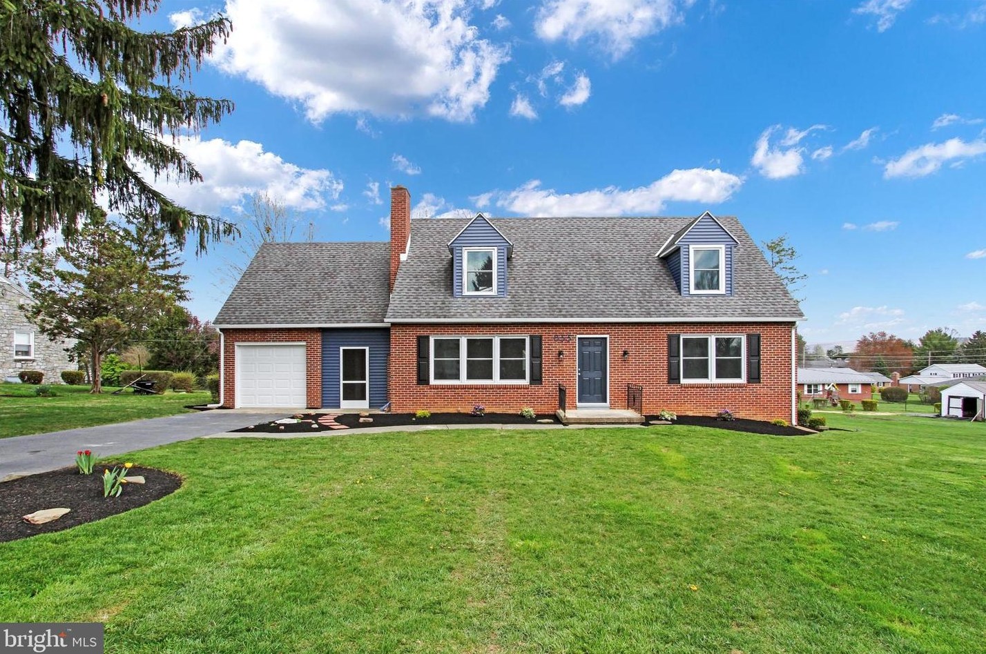 833 Mountain View Rd, Roadside, PA 17268-1707