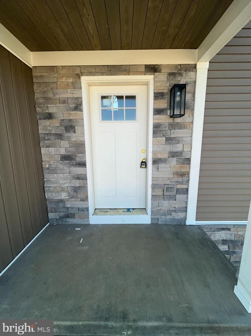 406 Frick Ave, Roadside, PA 17268